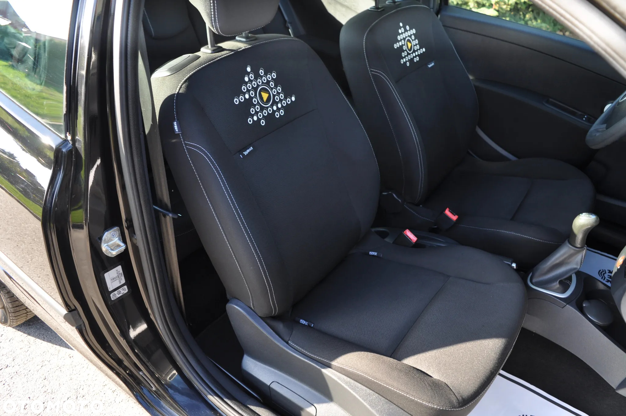 Renault Clio 1.2 16V 75 Yahoo - 27