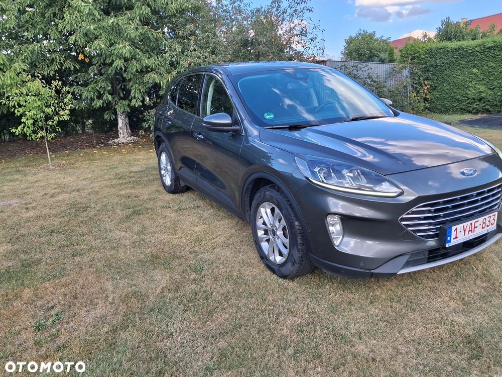 Ford Kuga - 12