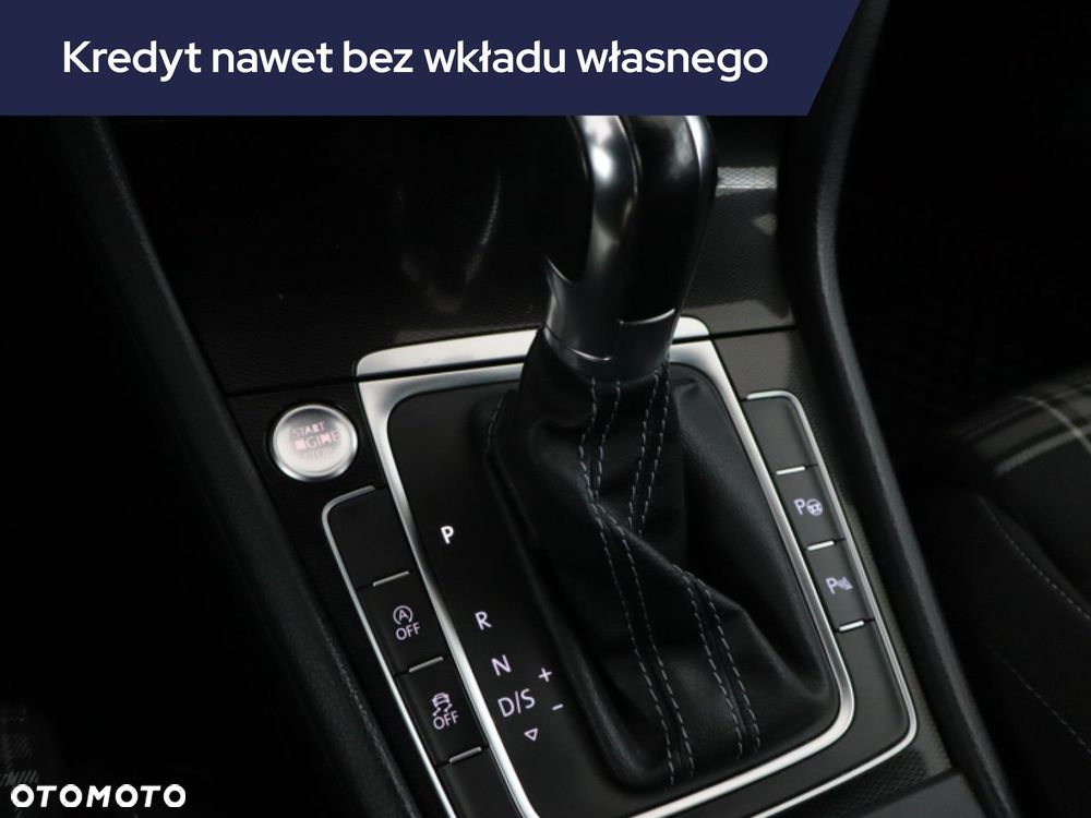 Volkswagen Golf - 19