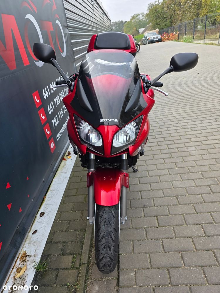 Honda CBF - 21