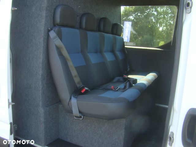 Iveco DAILY 35 S 14 2.3TDI L3 H2 KLIMATRONIC 100%PRZEBIEG POTWIERDZONY - 11