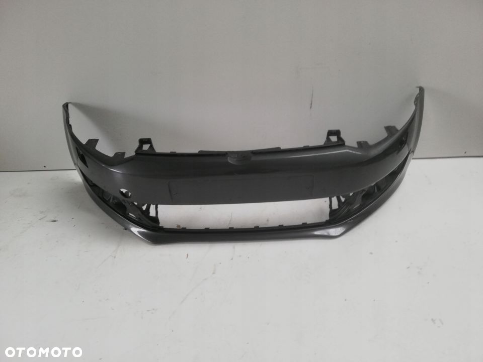 ZDERZAK VW POLO 6R0 807 221 - 1