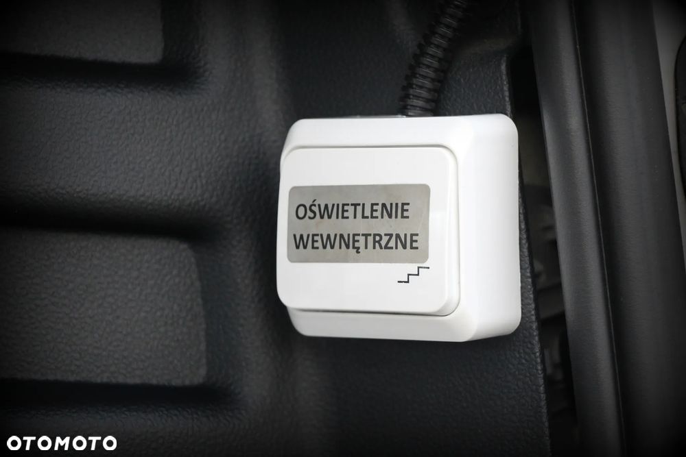 Volkswagen CADDY - 33