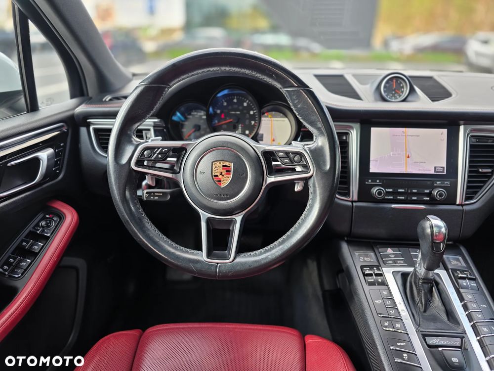 Porsche Macan - 21