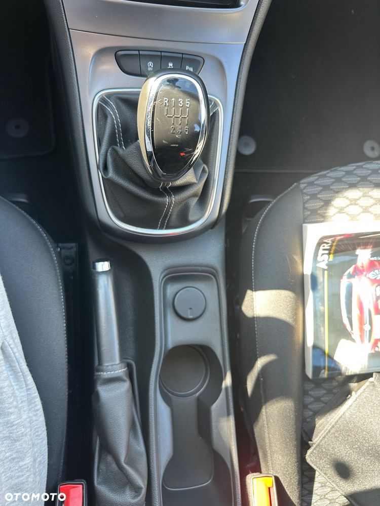 Opel Astra - 11