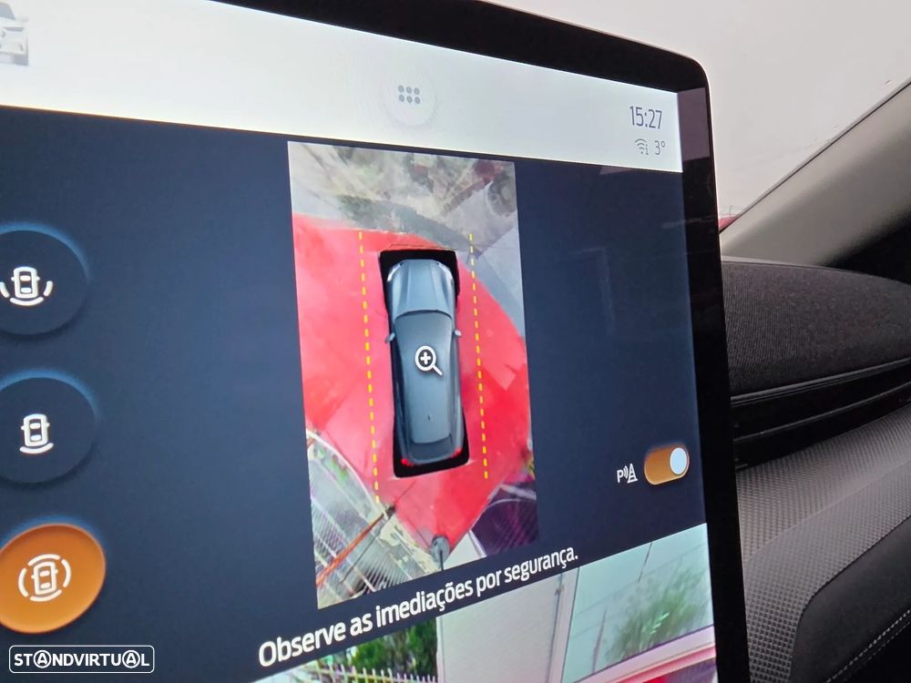 Ford Mustang Mach-E Standard - 17