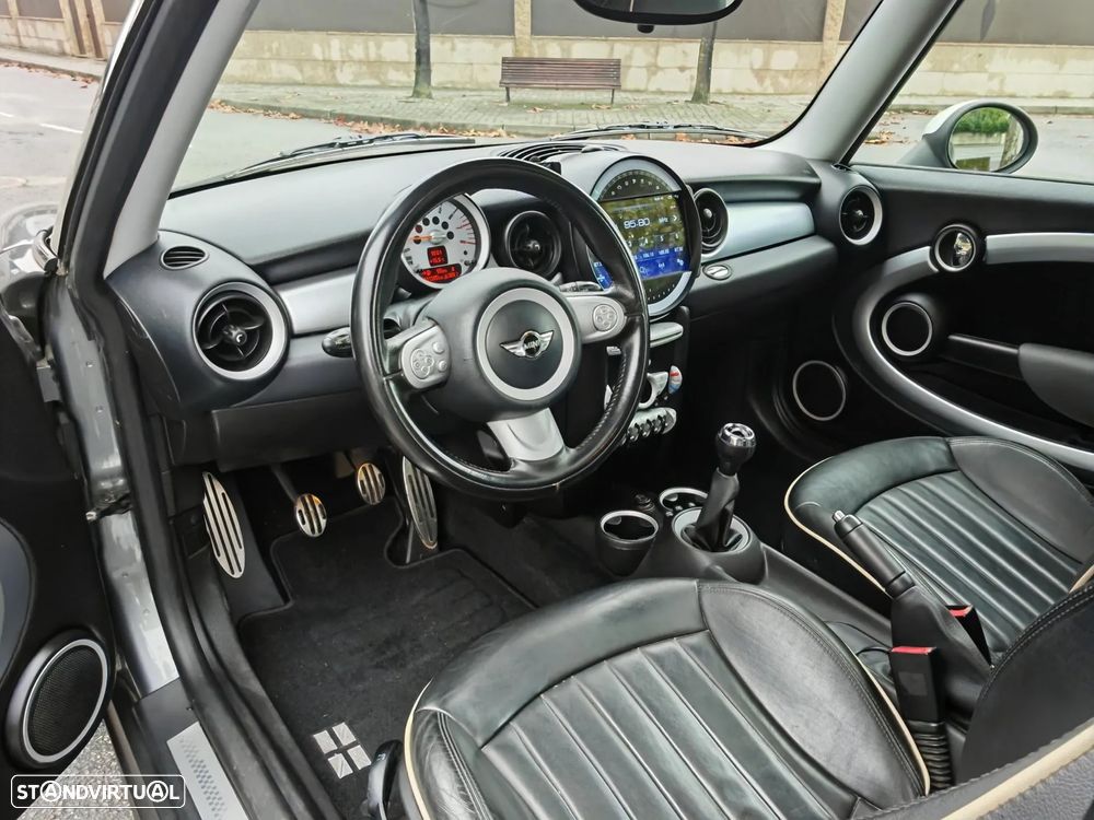 MINI Coupé Cooper S - 8