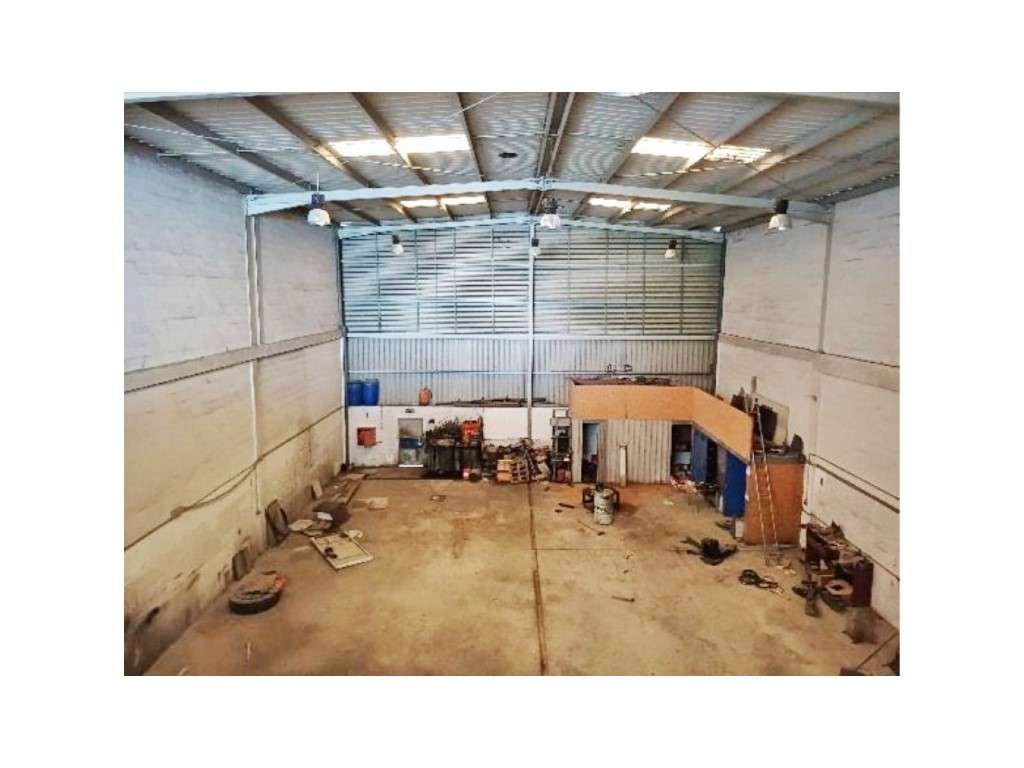 Armazém em Alverca do Ribatejo - Grande imagem: 4/8