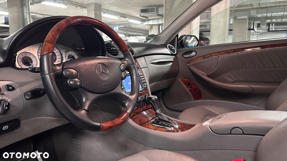 Mercedes-Benz CLK 280 7G-TRONIC Avantgarde - 13