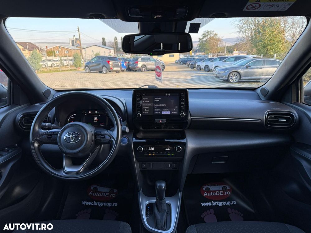 Toyota Yaris Cross - 9