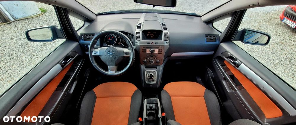 Opel Zafira - 7
