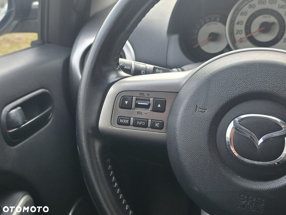 Mazda 2 - 14