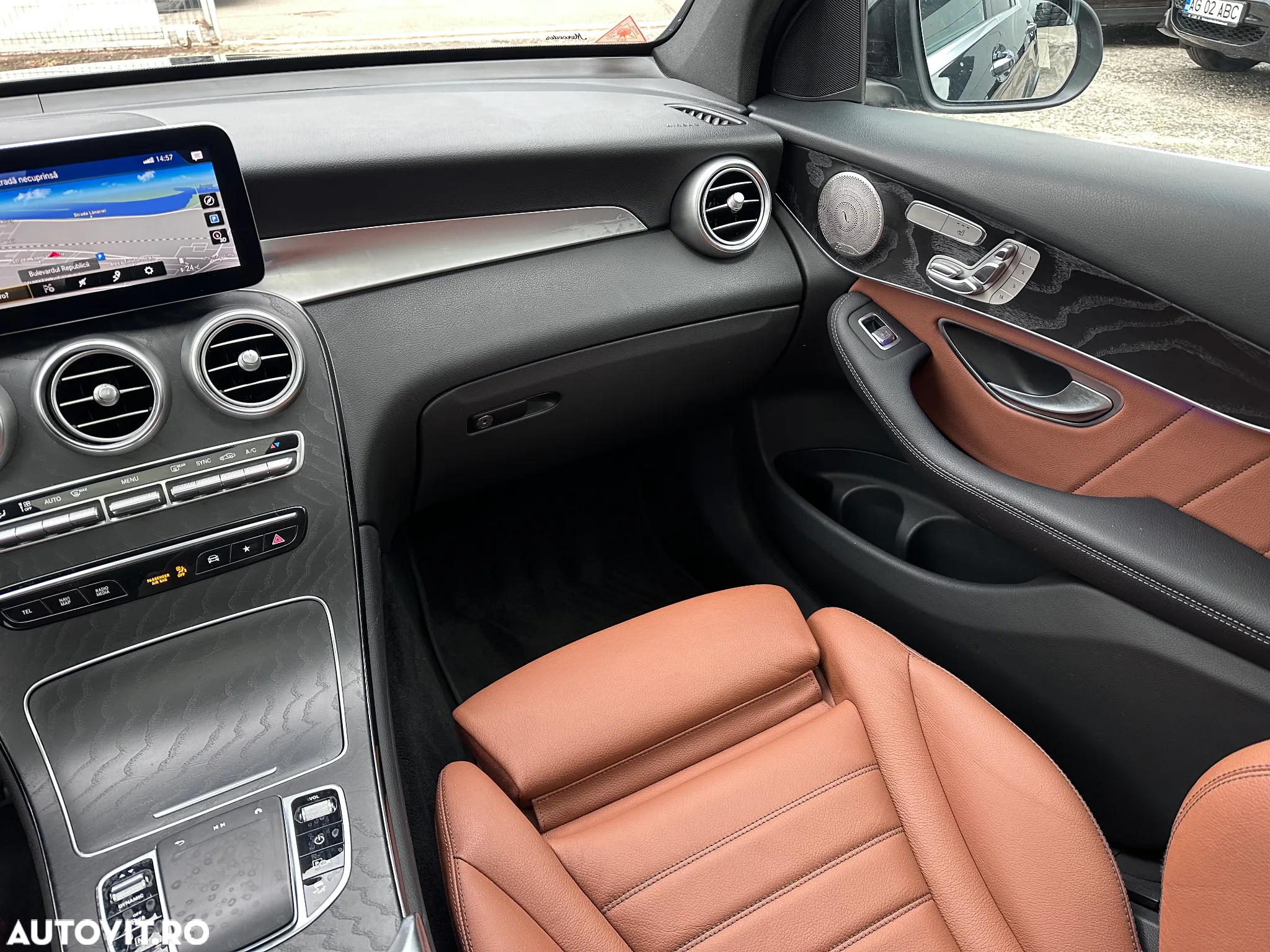 Mercedes-Benz GLC Coupe 300 d 4Matic 9G-TRONIC AMG Line - 11