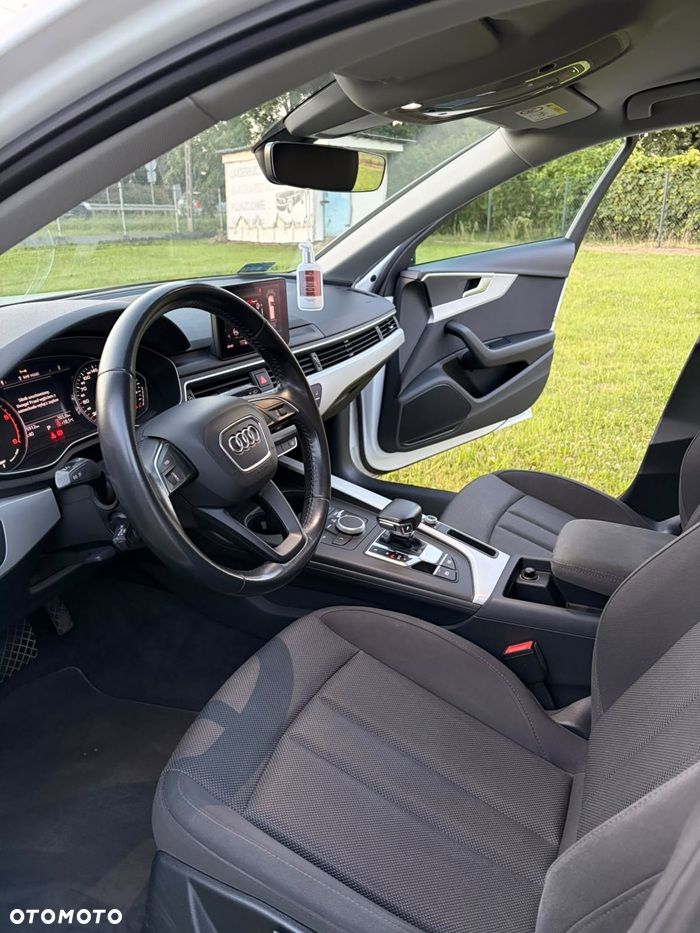 Audi A4 Avant 35 TDI S tronic - 8