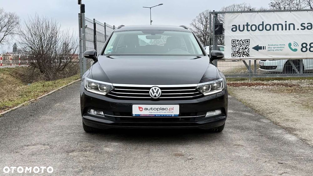 Volkswagen Passat - 10