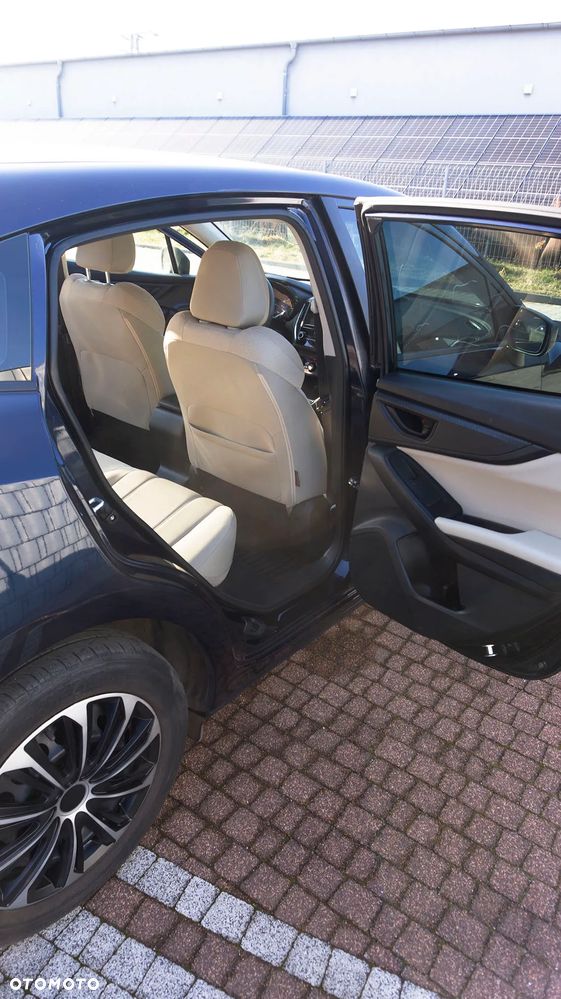 Subaru Impreza 2.0i Comfort (EyeSight) Lineartronic - 14