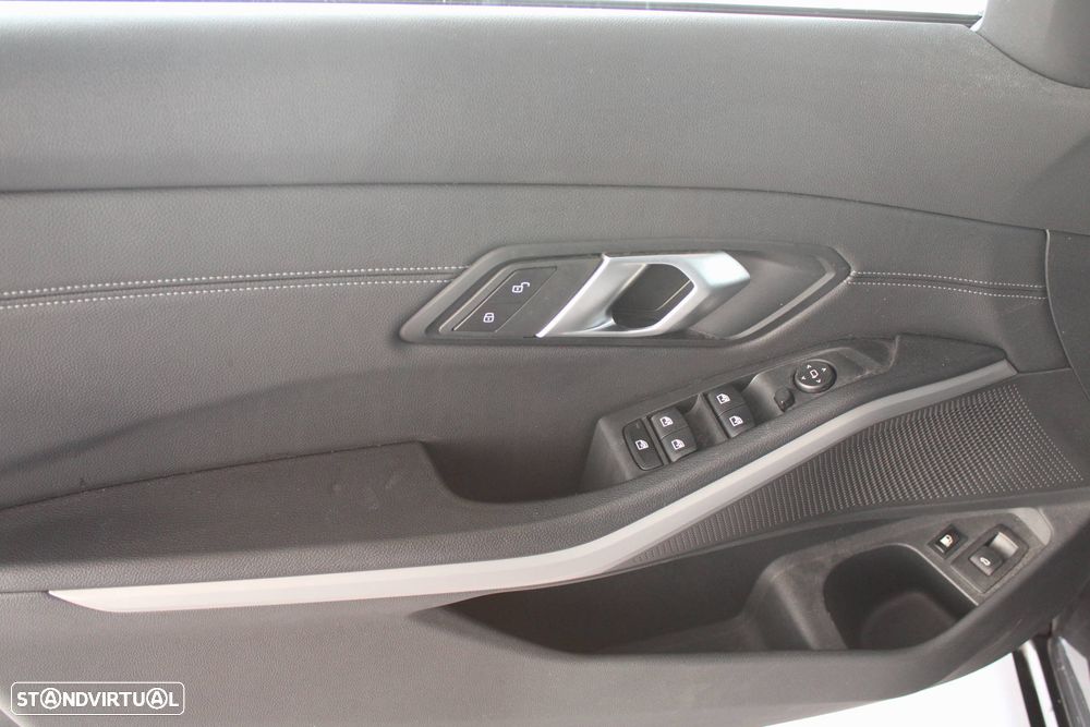 BMW 320 e Corporate Edition Auto - 5