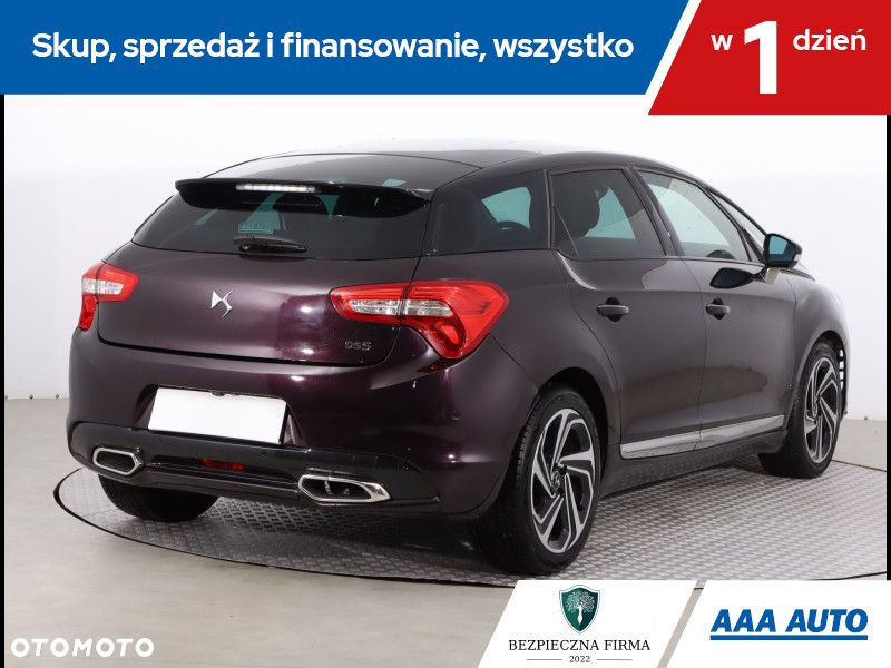 DS Automobiles DS 5 - 6