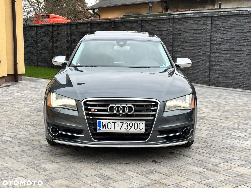 Audi S8 Standard - 3