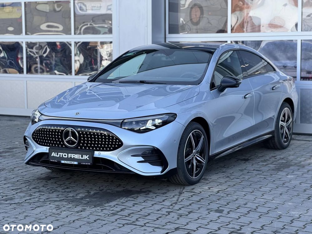 Mercedes-Benz CLA - 4