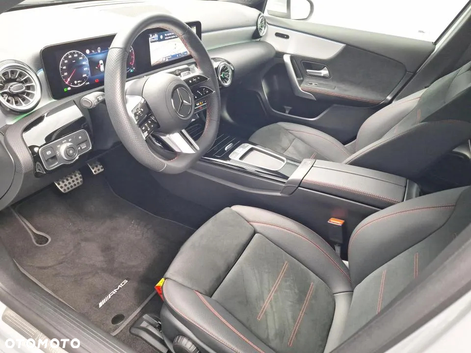 Mercedes-Benz Klasa A 200 AMG Line 7G-DCT - 11