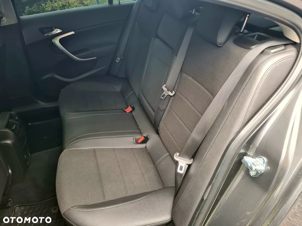 Opel Insignia 2.0 Turbo 4x4 Cosmo - 26