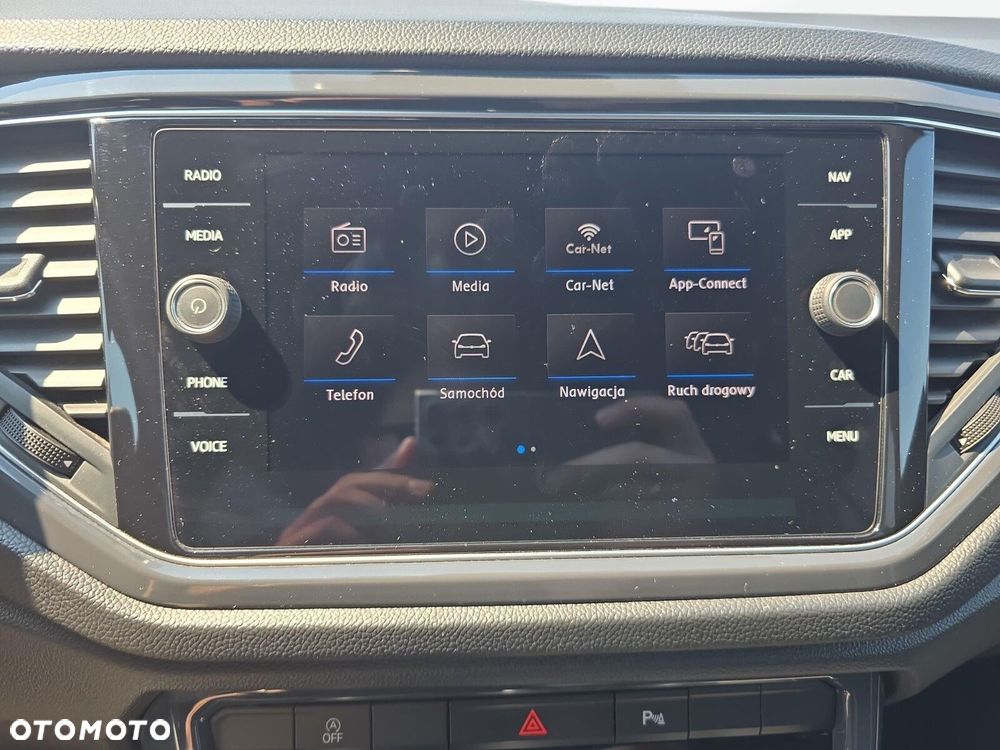 Volkswagen T-Roc - 21