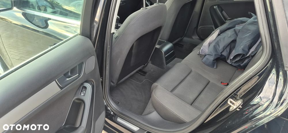 Audi A4 Avant 1.8 TFSI Ambiente - 10
