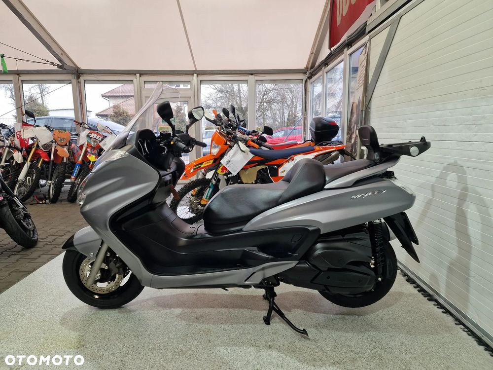 Yamaha Majesty - 18