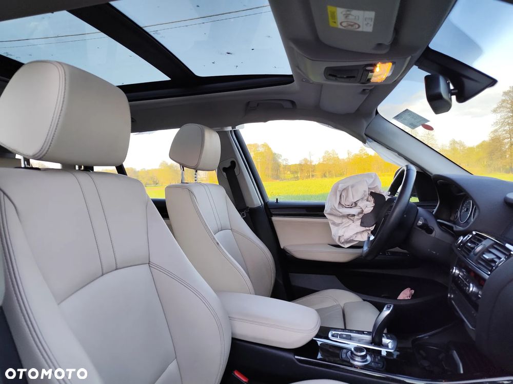 BMW X3 xDrive20d Advantage - 16