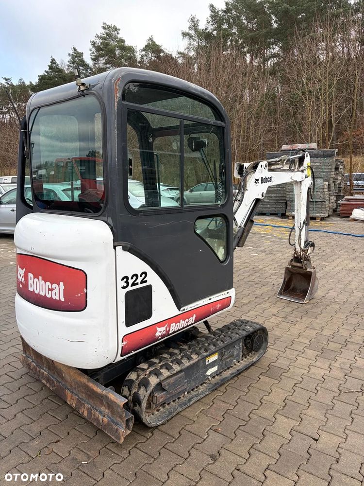 Bobcat 322 - 16