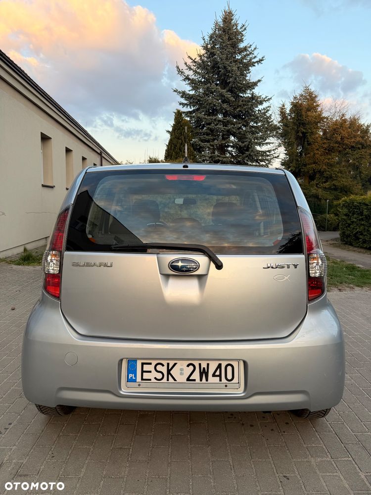 Subaru Justy - 3
