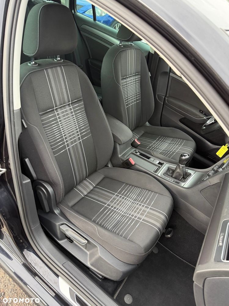 Volkswagen Golf 1.6 TDI BlueMotion Technology Lounge - 13