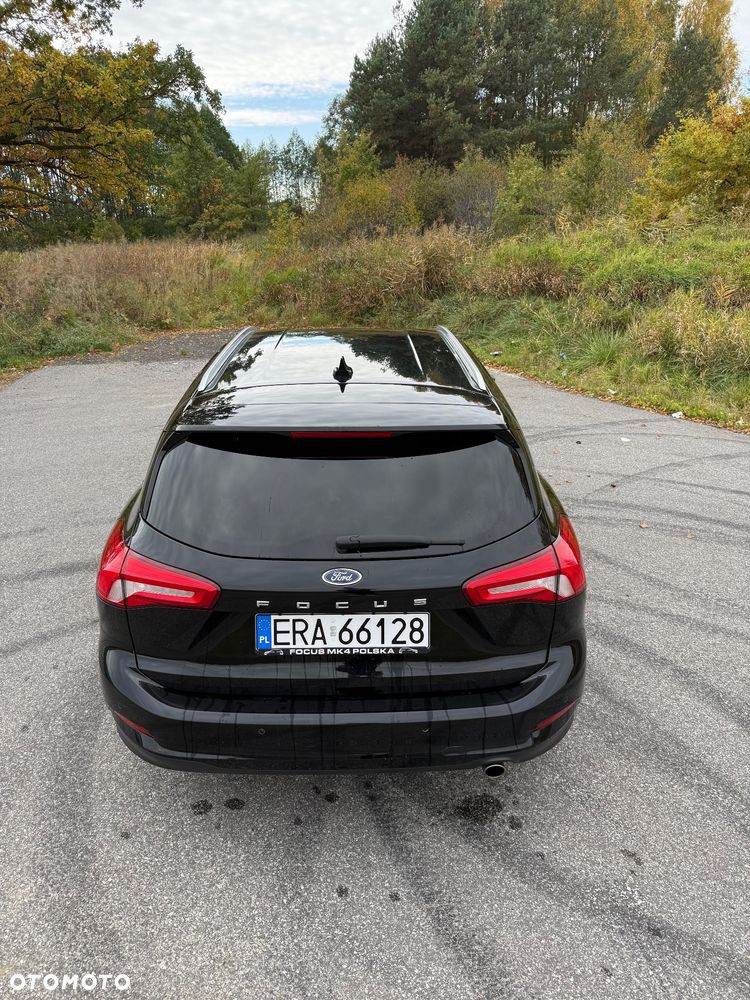 Ford Focus - 23