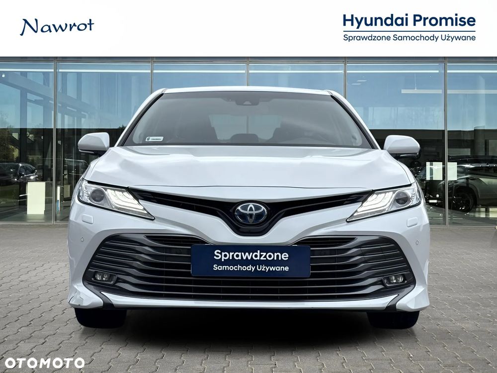 Toyota Camry 2.5 Hybrid Executive CVT - 9