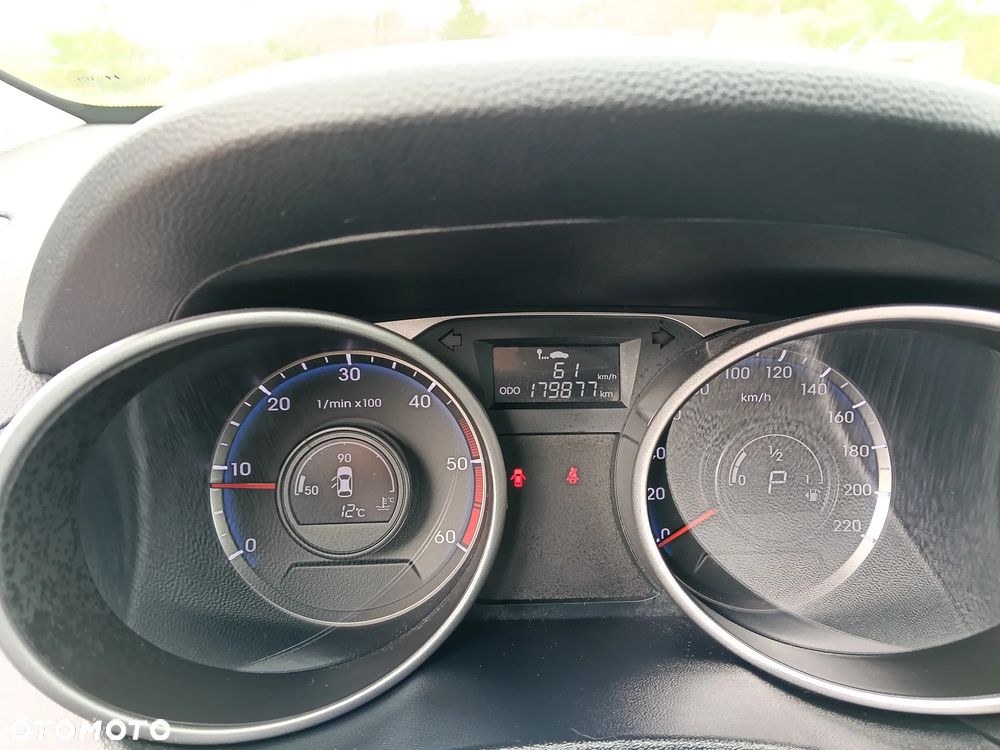 Hyundai ix35 2.0 CRDi Premium 4WD - 17