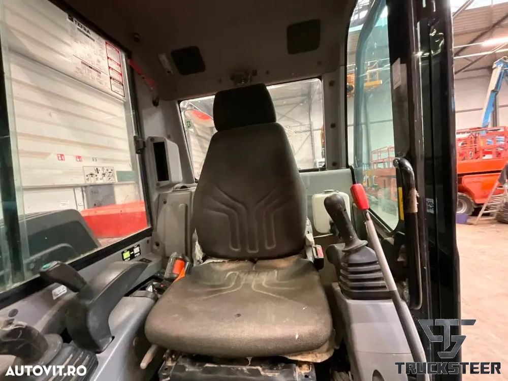 Kubota KX080-4 - 8