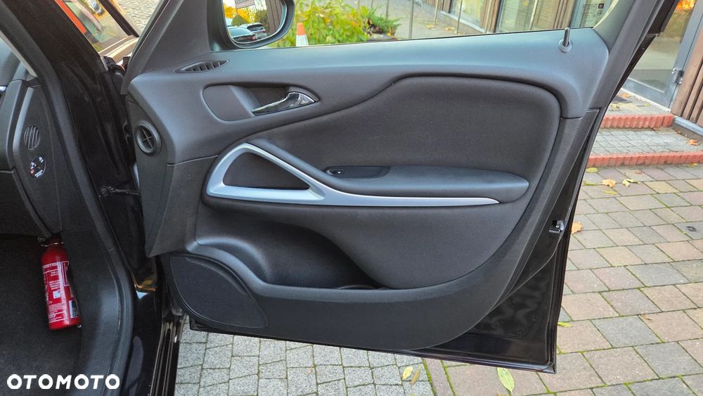 Opel Zafira 1.4 Turbo (ecoFLEX) Start/Stop Business Innovation - 29
