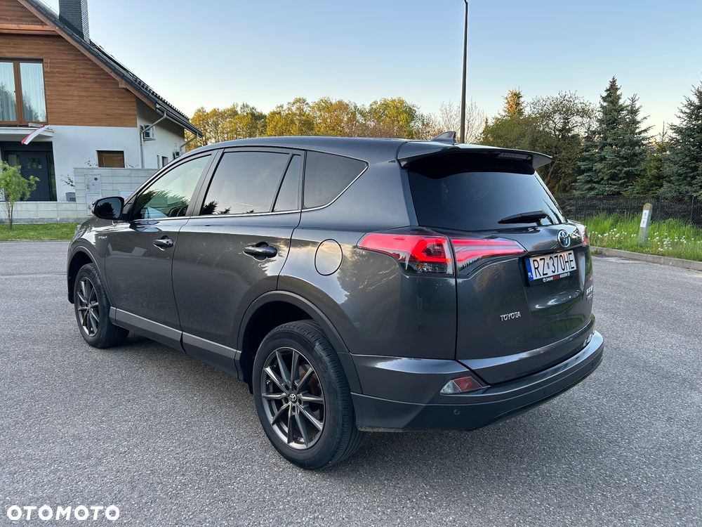 Toyota RAV4 Hybrid Premium 4x2 - 3