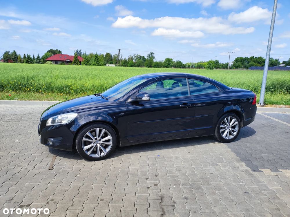 Volvo C70 D3 Momentum - 6