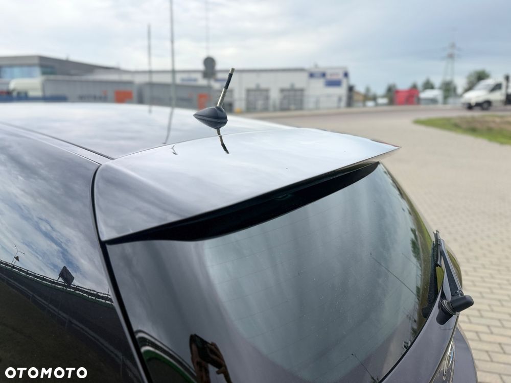 BMW Seria 1 - 19