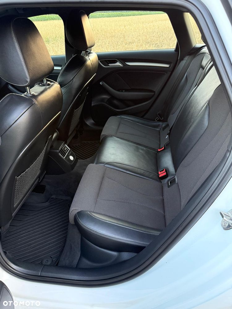 Audi A3 Sportback - 9