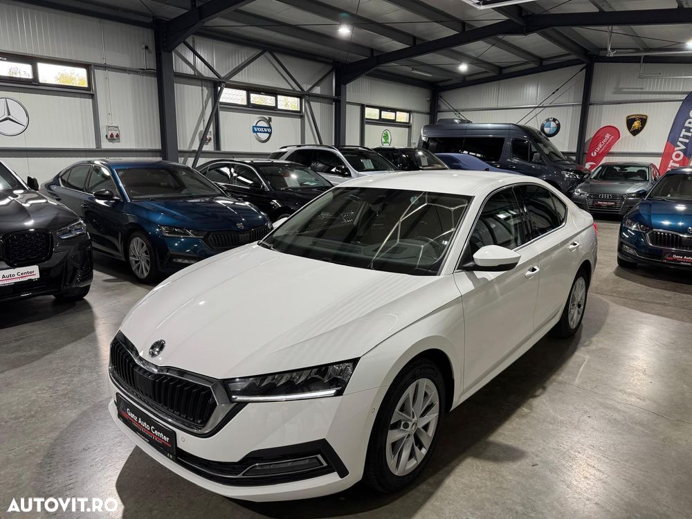 Skoda Octavia 2.0 TDI DSG Style - 32