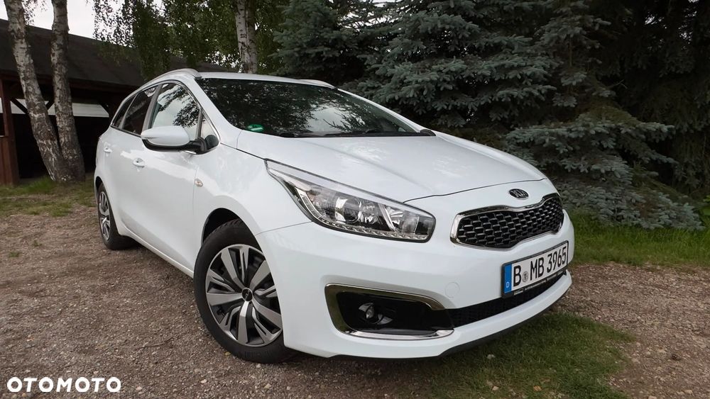 Kia Ceed - 1