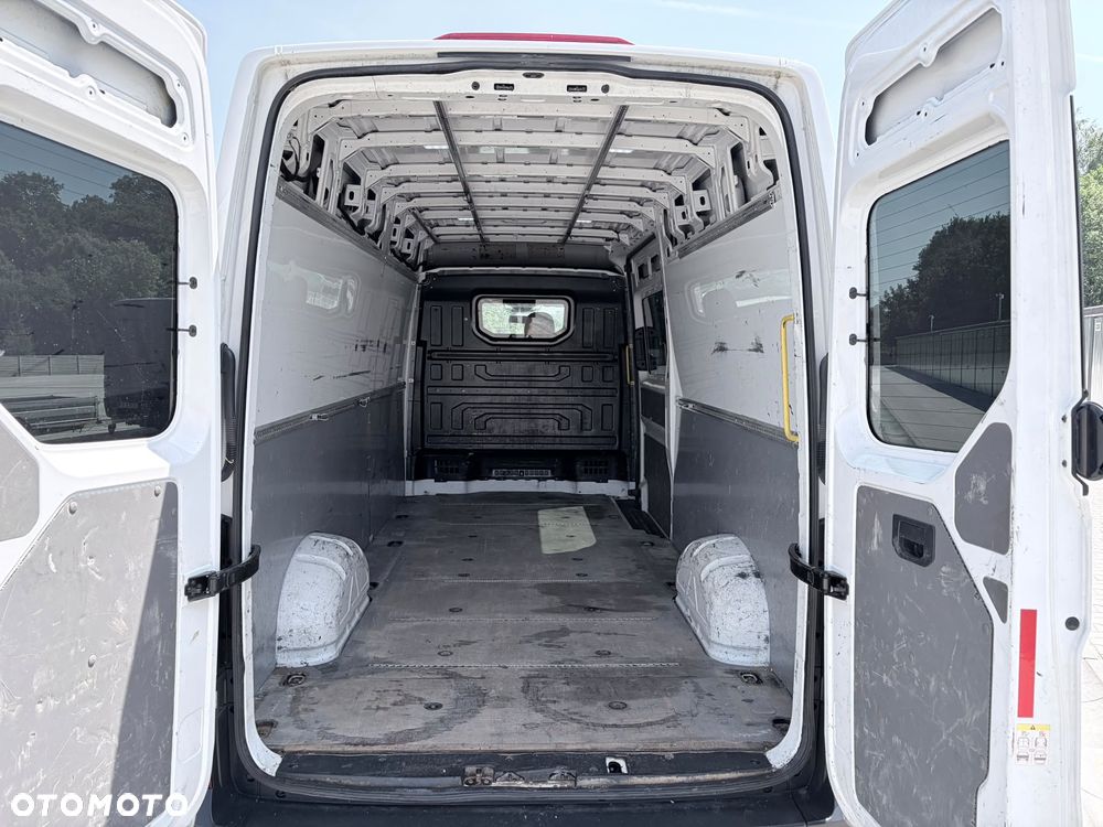 Volkswagen CRAFTER - 6