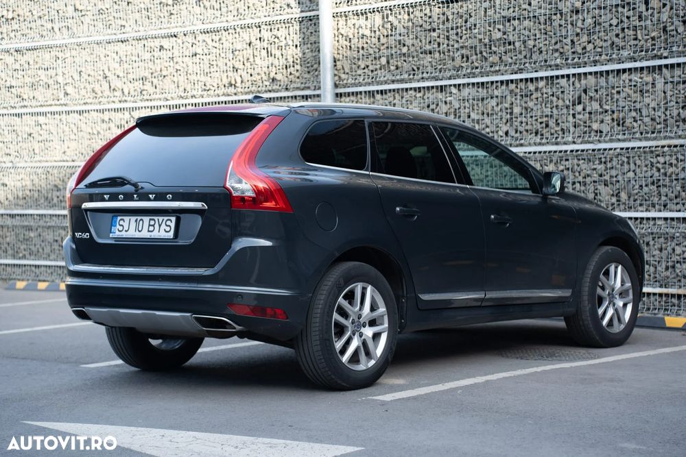 Volvo XC 60 D4 AWD Inscription - 4