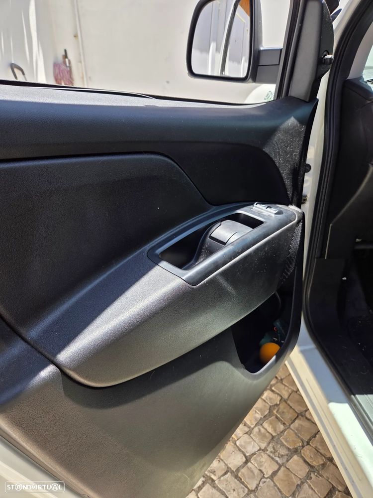 Fiat Doblo Maxi - 11