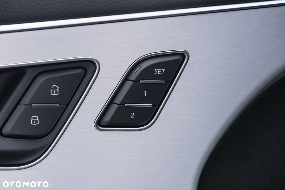 Audi Q8 - 18