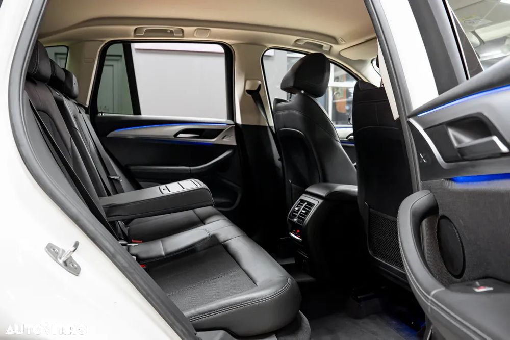 BMW X3 xDrive20d Aut. xLine - 29