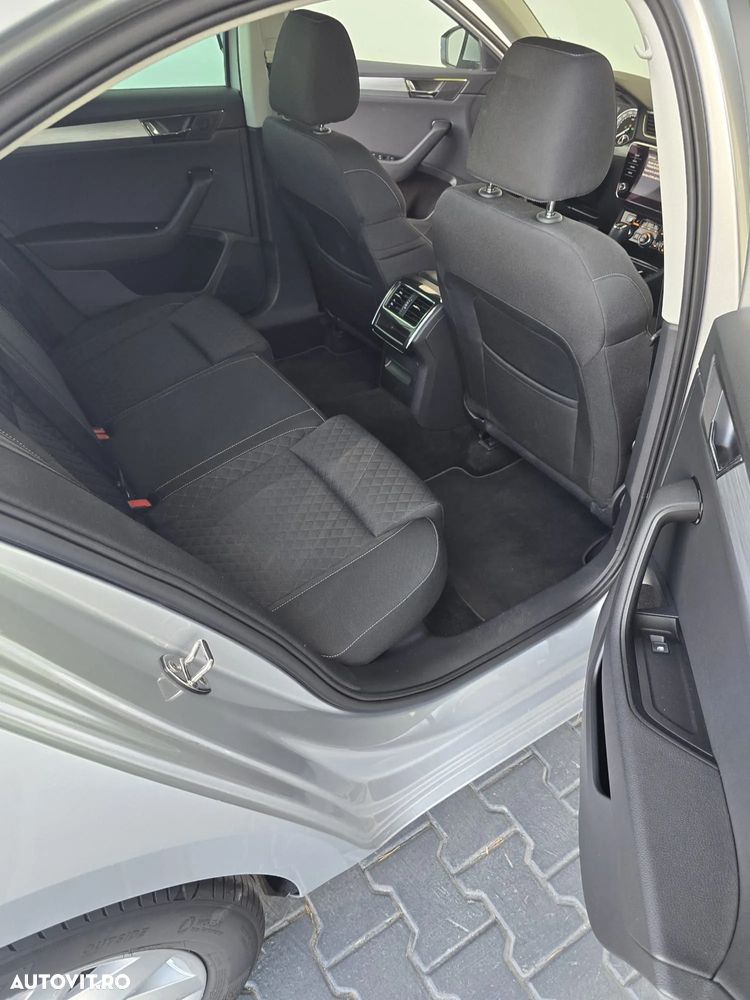 Skoda Superb 1.5 TSI DSG Ambition - 19